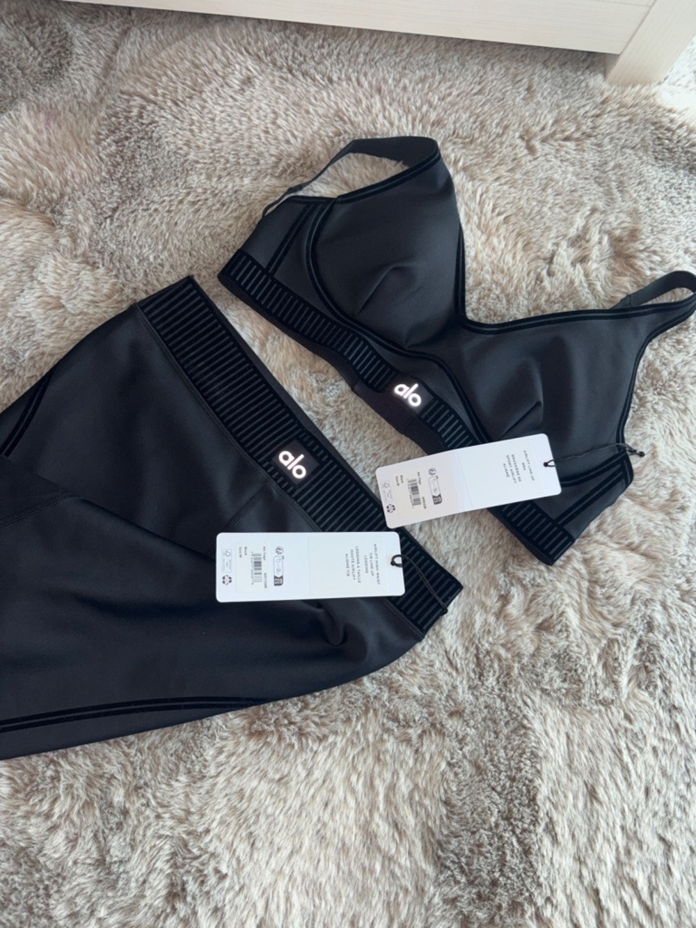 Alo Airlift set black size medium